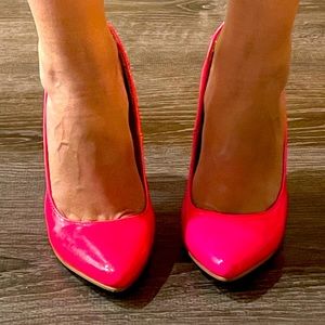 Shiekh | Neon Pink | size 5.5 | good condition 💖
